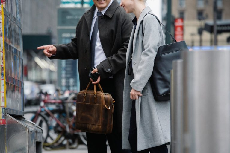 The Commuter’s Companion: Best Work Bags for Men and Women on the Go ...